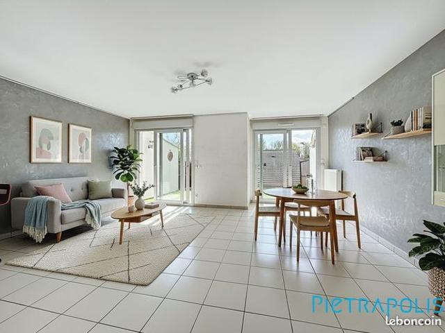 Appartement vente à Gex, Cessy