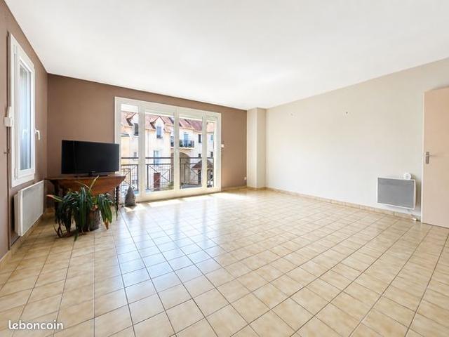 Appartement vente à Montlhéry, Essonne