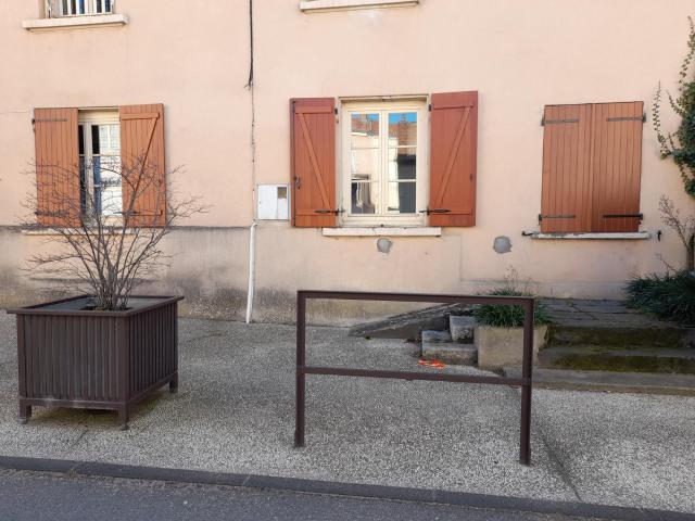 Appartement vente à La Pacaudière, Quartier Genette