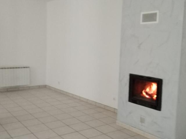 Appartement vente à Le Chatillon, Chauffailles