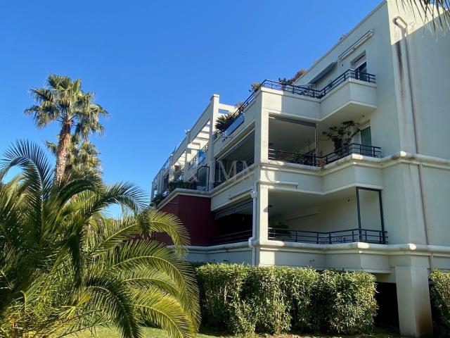Appartement location à Arrondissement de Draguignan, Saint-raphaël