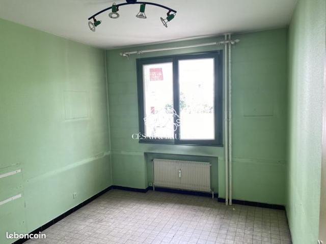 Appartement vente à Privas, Saint-priest