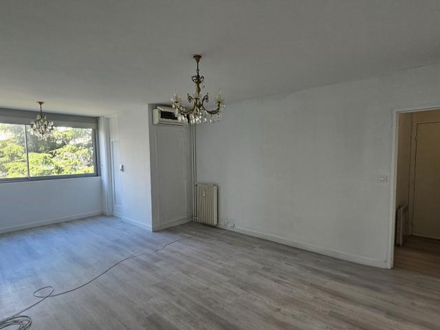 Appartement location à Quartier Jean-Médecin, Nice