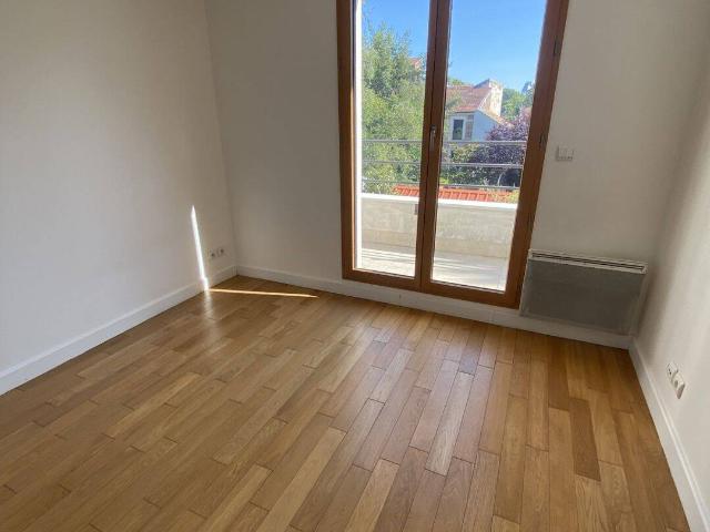 Appartement location à Quartier République, Suresnes