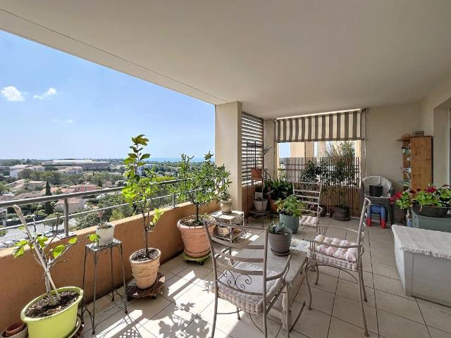 Appartement vente à Arrondissement de Draguignan, Saint-raphaël