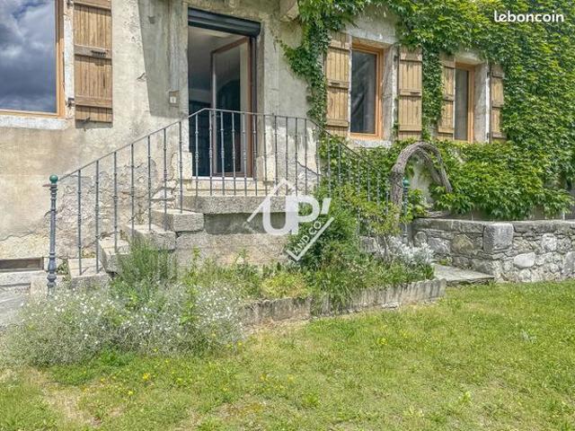 Appartement vente à Largentière, Borne