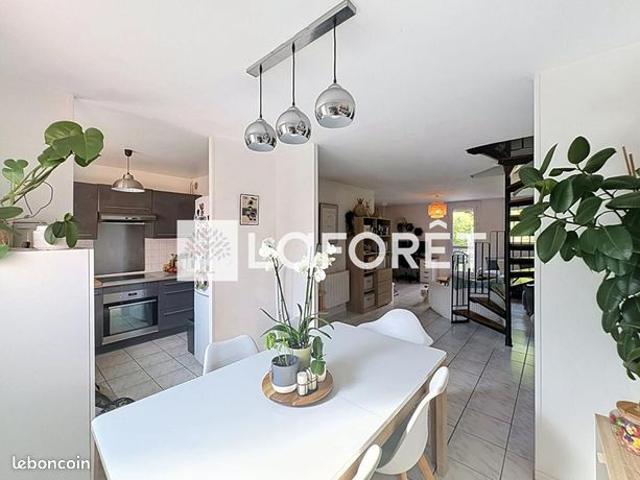 Appartement vente à Melun, Combs-la-ville