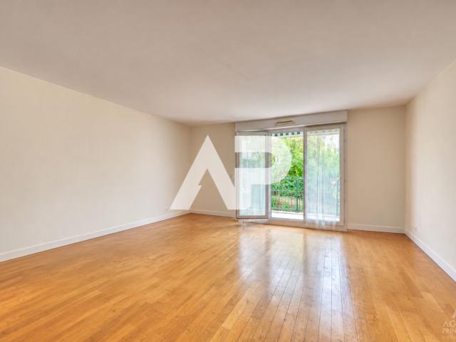 Appartement vente à Village Coteaux, Rueil-Malmaison