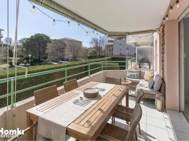 Appartement vente à Arrondissement de Draguignan, Saint-raphaël