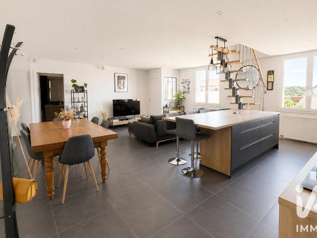 Appartement vente à Saint-Étienne, Saint-genest-lerpt