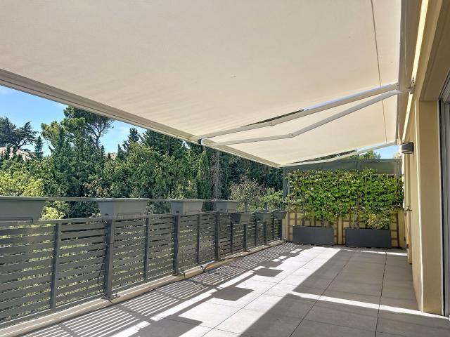 Appartement vente à Villeneuve-lès-Avignon, Gard