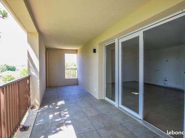 Appartement vente à Carpentras, Orange