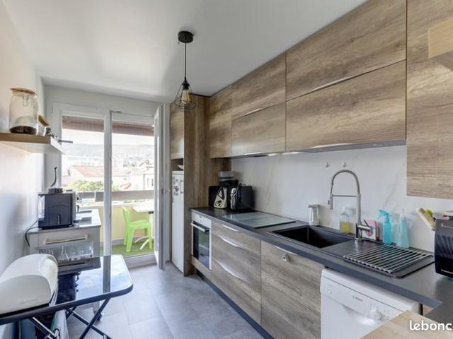 Appartement vente à France métropolitaine, Clermont-ferrand