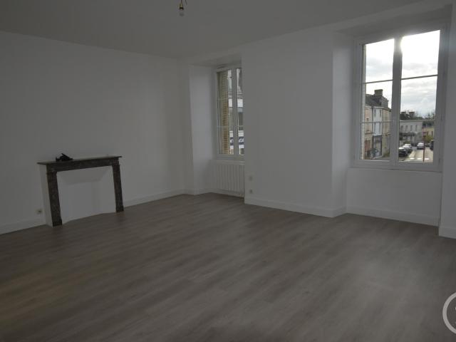 Appartement location à La Promenade, Cossé-le-Vivien