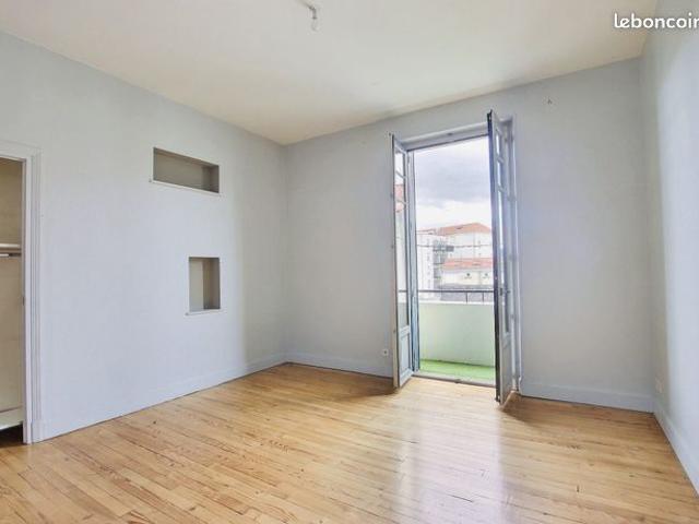 Appartement vente à Clermont-Ferrand, Clermont-ferrand