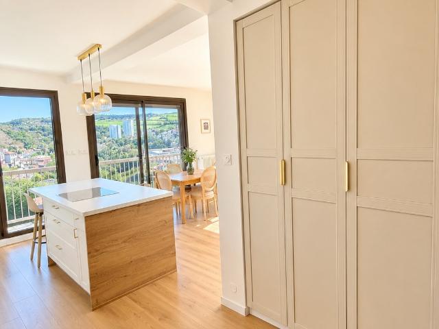 Appartement vente à Saint-Étienne, Saint-etienne