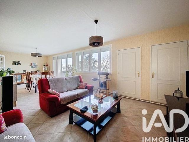 Appartement vente à Roanne, Montagny