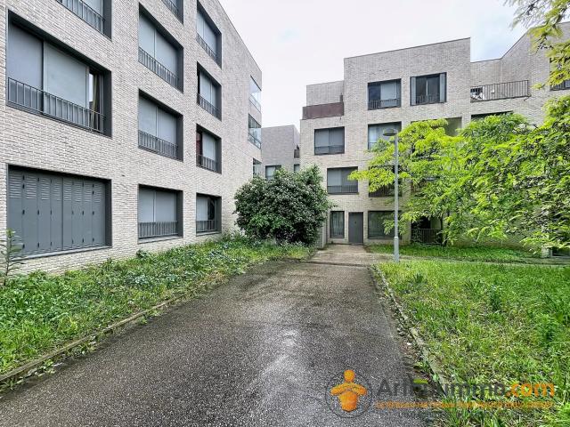 Appartement vente à Quartier du Chemin de l'Île, Nanterre