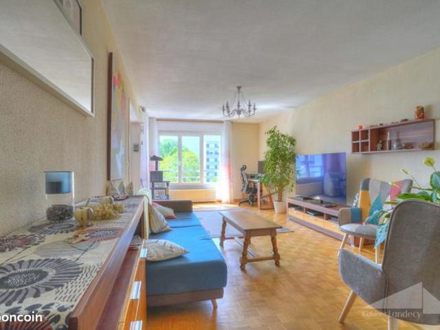 Appartement vente à Gex, Saint-genis-pouilly