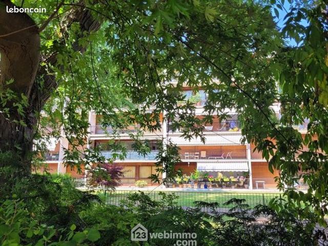 Appartement vente à Châtenay-Malabry, Hauts-de-Seine