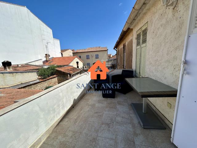 Appartement location à Arrondissement de Toulon, La Londe-les-maures