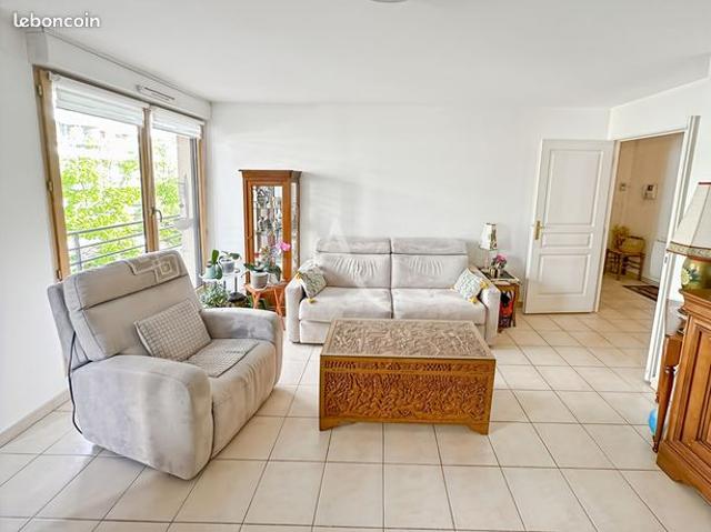 Appartement vente à Poissy, Yvelines