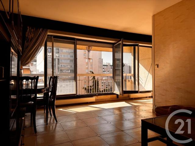 Appartement vente à Paris, Île-de-France