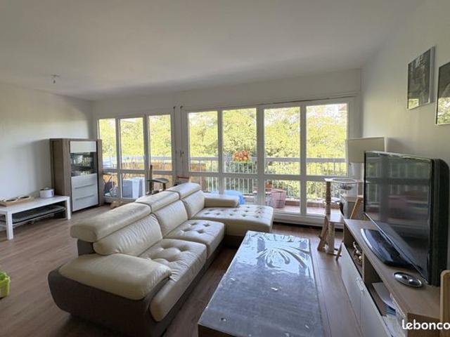 Appartement vente à Saint-Étienne, Sorbiers