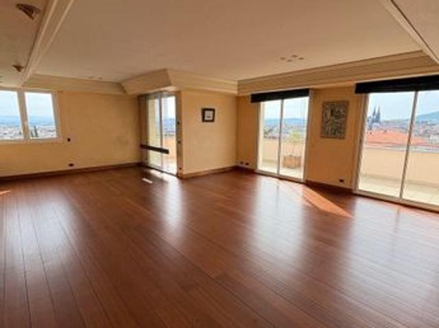 Appartement vente à Clermont-Ferrand, Clermont-ferrand