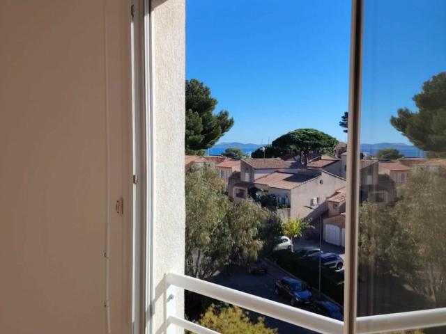 Appartement vente à Arrondissement de Toulon, Hyères