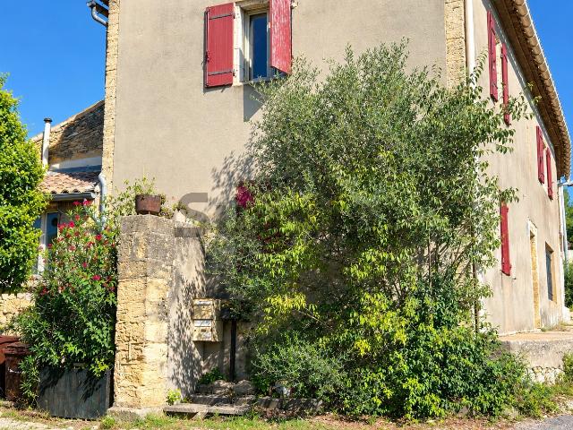 Appartement vente à Saint-Maximin, Gard