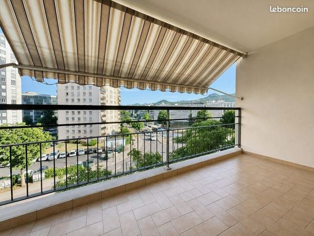 Appartement vente à Clermont-Ferrand, Clermont-ferrand
