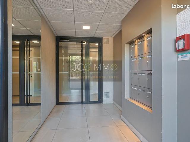 Appartement vente à Arrondissement de Toulon, Cuers