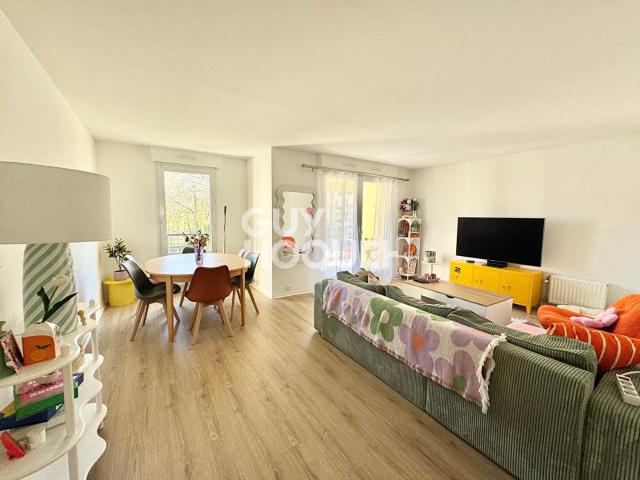 Appartement vente à Évry, Petit-bourg
