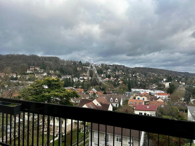 Appartement vente à Le Fond du Guichet, Orsay