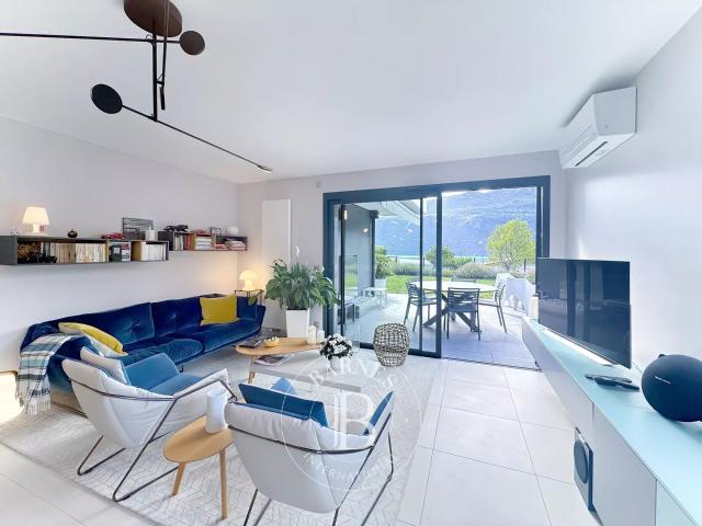 Appartement vente à Le Perron, Brison-Saint-Innocent