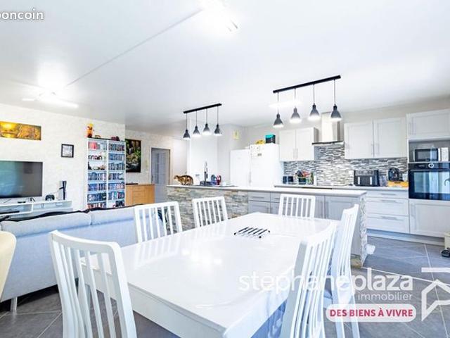 Appartement vente à Bourg-en-Bresse, Ambérieux-en-dombes