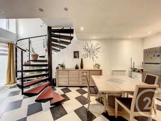 Appartement vente à Fontainebleau, Montcourt-fromonville