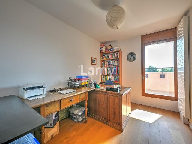 Appartement vente à Mantes-la-Jolie, Les Mureaux