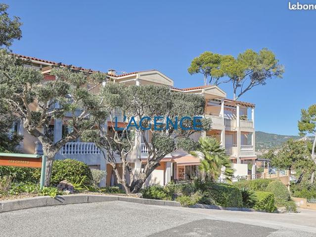Appartement vente à Arrondissement de Toulon, Hyères