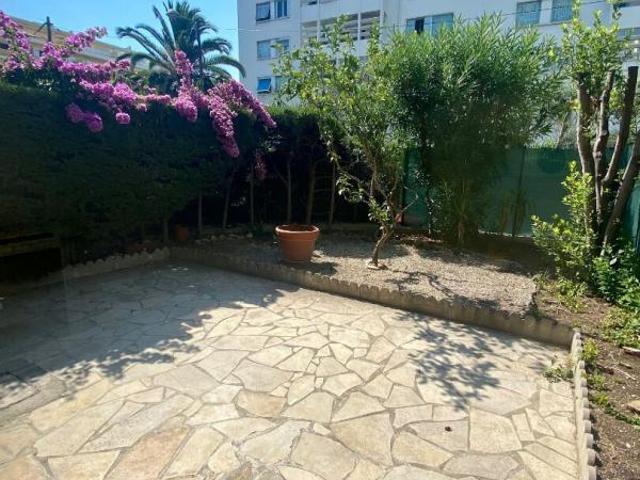 Appartement location à Le Port, Nice