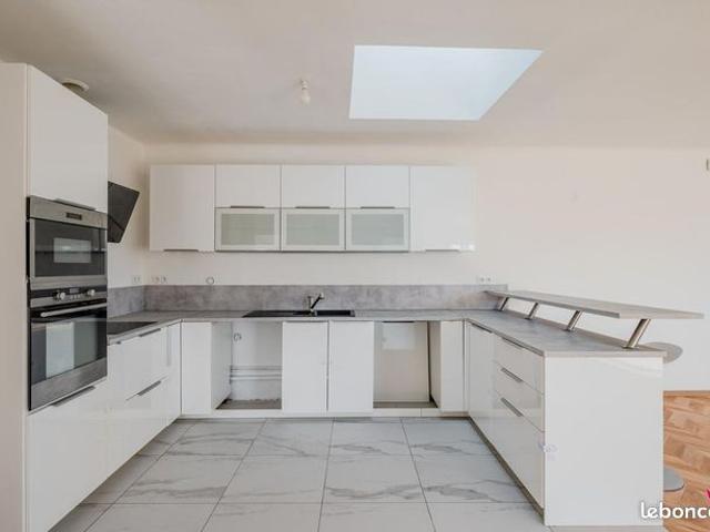 Appartement vente à Chassieu, Rhône
