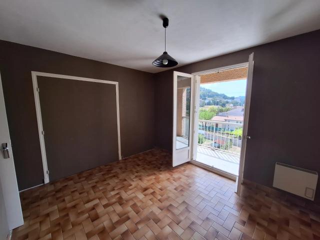 Appartement vente à Saint-Cierge, Lamastre