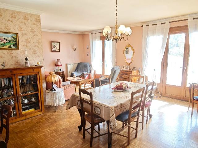 Appartement vente à Villefranche-de-Rouergue, Viviez