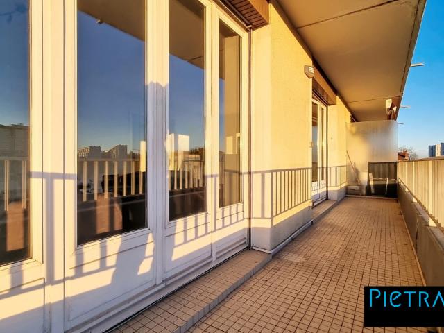 Appartement vente à Le Terraillon, Bron