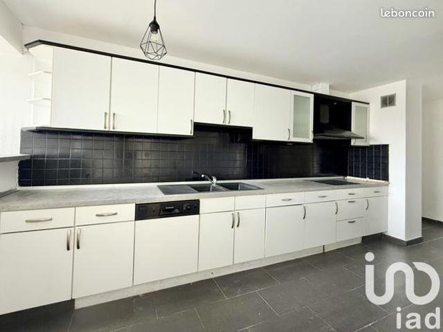 Appartement vente à Évry, Petit-bourg