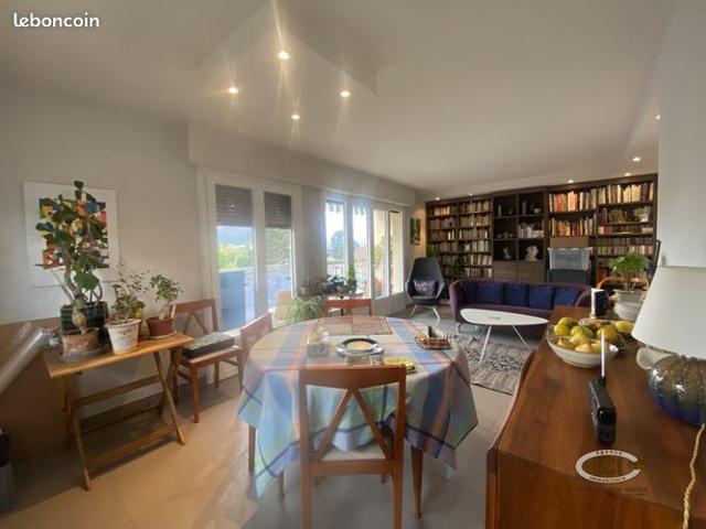 Appartement vente à Saint-Julien-en-Genevois, Annemasse