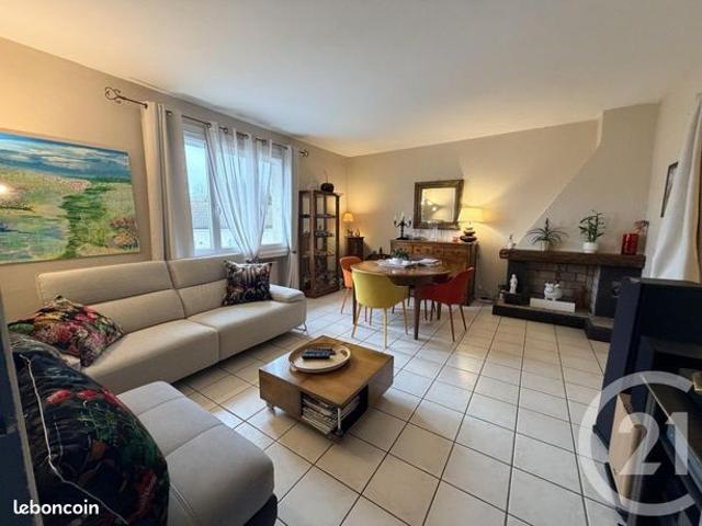Appartement vente à Saint-Étienne, Saint-genest-lerpt