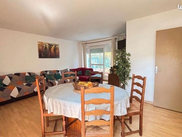 Appartement vente à Évry, Petit-bourg