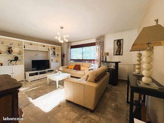 Appartement vente à Aix-en-Provence, Aix-en-provence